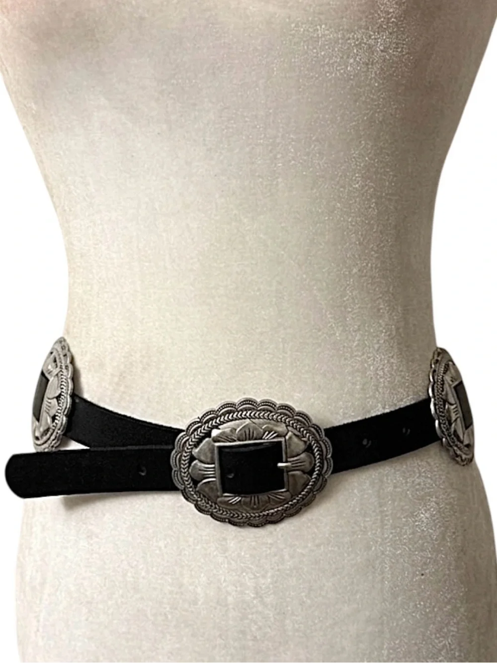 MW Most Wanted Black Genuine Leather Silver Concho Country Western Belt